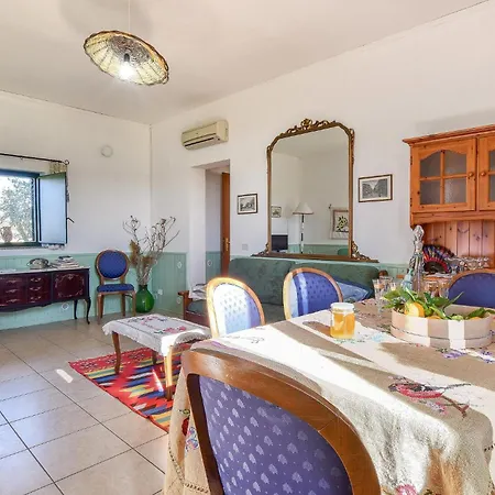 Gorgeous In Tatil Evi Paterno (Sicily)